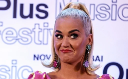 Katy Perry Uzay Yolculuğuna Hazırlanıyor