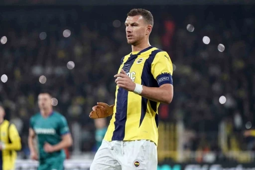 Edin Dzeko’nun Elinde Kırık Tespit Edildi!