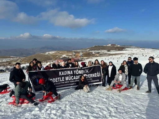 Elazığ’da ‘Kadınlarımızın Melodisi’ Projesi sürüyor
