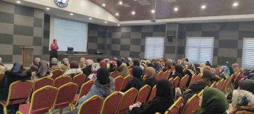 Elazığ’da Kur’an kursu öğreticilerine seminer
