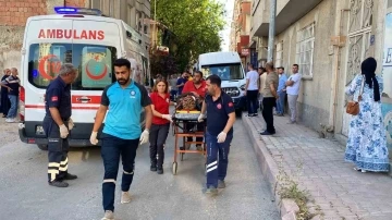 Elazığ’da minibüs ile otomobil çarpıştı: 7 yaralı
