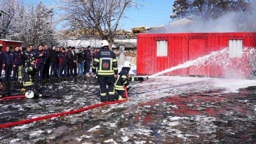 Elazığ’da Temel İtfaiye Eğitimi sona erdi
