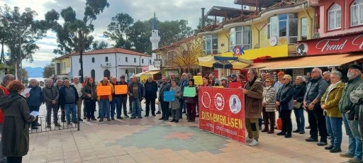 Emekliler: Yakında parklarda oturma parası alacaklar