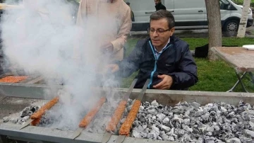 Engelli vatandaşlar mangalda buluştu
