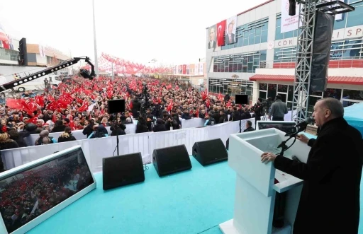 Erdoğan: &quot;Söz verdiğimiz üzere, 2024 yılı sonu itibariyle konutlarımızın yüzde 40’ını tamamlamış durumdayız”
