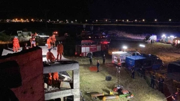 Erzincan’da gerçeği aratmayan deprem tatbikatı
