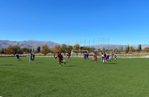 Erzincan’da yurtlar arası turnuvalar başladı
