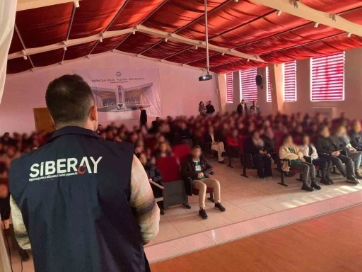 Erzincan Emniyeti’nden siber güvenlik eğitimi
