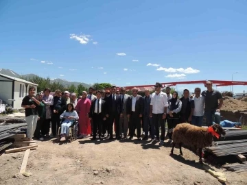 Erzurum engelsiz yaşam merkezi gündüzlü bakım ünitesi projesinin temeli atıldı
