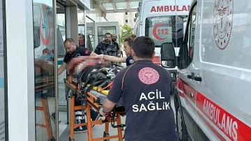 Evde tartıştığı arkadaşını önce bıçakladı, ardından balkondan aşağıya attı
