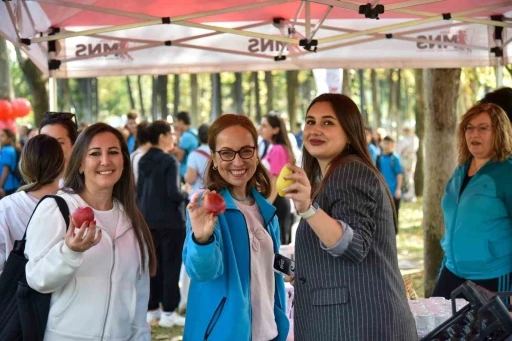 Fiziksel aktivitenin önemine dikkat çekmek için yürüdüler
