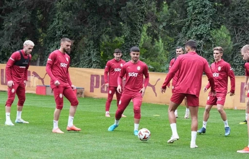 Galatasaray, FC RFS maçı hazırlıklarını sürdürdü
