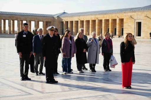 Gazeteciler Ata’nın huzurunda
