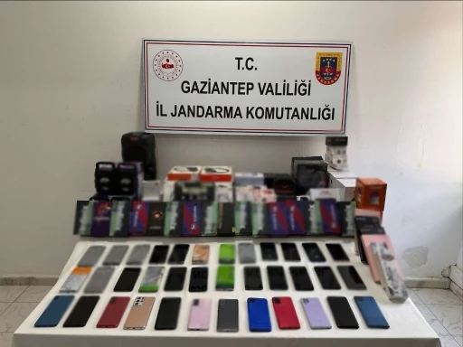 Gaziantep’te 1,4 milyon TL değerinde kaçak malzeme ele geçirildi: 2 gözaltı
