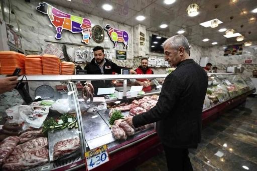 Gaziantep’te hijyen kurallarına aykırı şekilde saklanan etlere el konuldu
