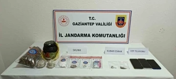 Gaziantep’te jandarmadan şok huzur güven uygulaması: 3 gözaltı
