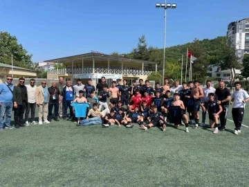 Gemlik Belediyespor U-17 Elit Ligi’nde şampiyon
