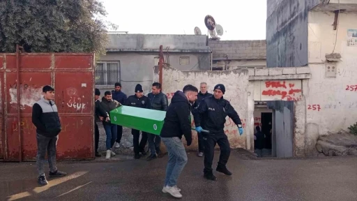 Genç kadın evinde ölü bulundu, kocası gözaltına alındı
