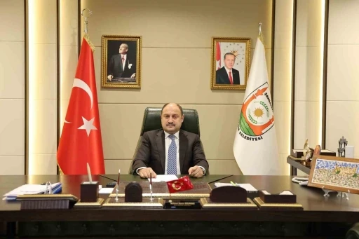 Gülpınar: &quot;İşçi kardeşlerimizin alın teri bizim için kutsaldır&quot;
