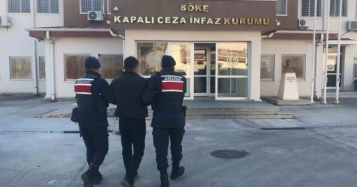 Hakkında 5 yıl hapis cezası bulunan şahıs jandarmaya takıldı
