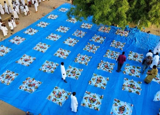 İhlas Vakfı Ramazan ayında yardım faaliyetlerine hız kesmeden devam ediyor
