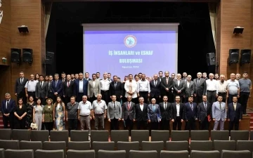 İş insanlarıyla şehrin yatırımları paylaşıldı
