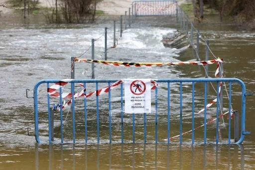 İspanya’da sel: 2 ölü
