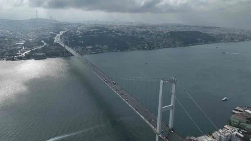 İstanbul Boğazı’nda kar manzarası
