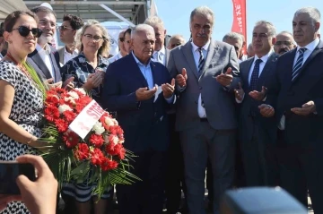 İzmir’de balıkçılar ’Vira Bismillah’ dedi
