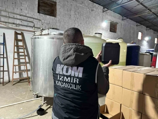 İzmir’de sahte içki operasyonu; 28 ton etil alkol ele geçirildi
