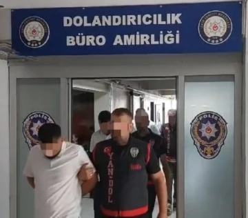 İzmir’de sahte polis ve savcılara gerçek polis şoku: 40 saatlik kayıt yakalattı
