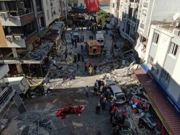 İzmir’deki patlamada 5 kişi öldü, 57 kişi yaralandı
