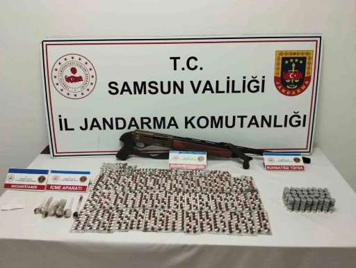 Jandarmadan uyuşturucu operasyonu: 2 gözaltı
