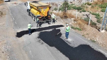 Kahramanmaraş’ta asfalt ve parke çalışmaları
