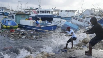 Karayipler’i vuran Beryl Kasırgası’nda bilanço ağırlaştı: Ölü sayısı 8’e yükseldi

