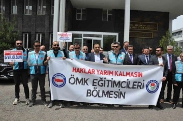 Kars’ta idarecilerden basın açıklaması
