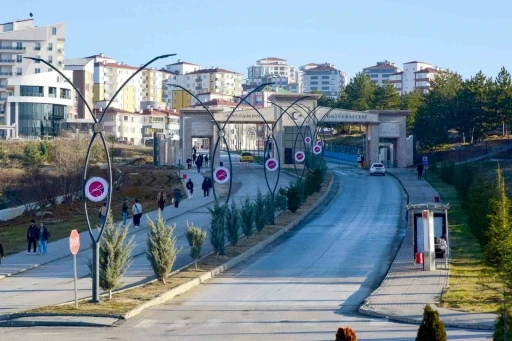 Kastamonu Üniversitesi’nde 7 program daha &quot;Türkiye Yeterlilikler Çerçevesi&quot; logosu aldı
