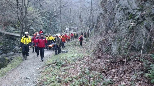 Kayıp şahsın cansız bedeni 11 gün sonra Uludağ eteklerinde dronla bulundu
