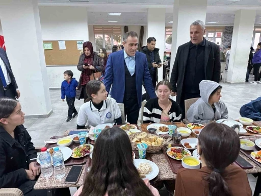 Kaymakam Memiş,  İmam Hatiplilerle iftarda buluştu
