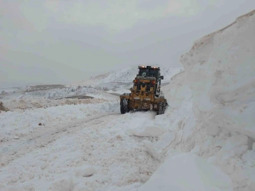 Kayseri’de kapalı yol kalmadı
