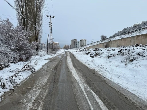 Kayseri’de kar yağışı etkili oldu
