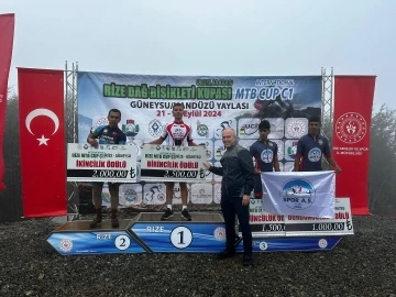 Kayserili sporcular Rize’den 3 madalya ile döndü
