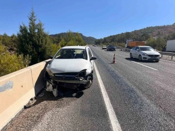 Milas’ta Yola Dökülen Yağ Kazaya Yol Açtı