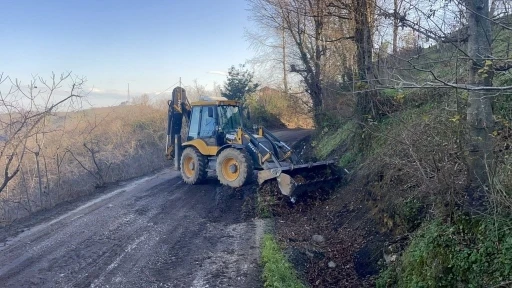 Köylerde kanal temizliği sürüyor
