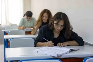 Kurs merkezlerinde YKS’ye hazırlanan öğrencilerden bin 672’si üniversiteli oldu
