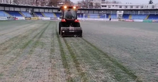 Kütahya’da spor sahalarına bakım
