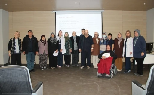 Kütahya Şehir Hastanesi’nde diyabet eğitimi tamamlandı
