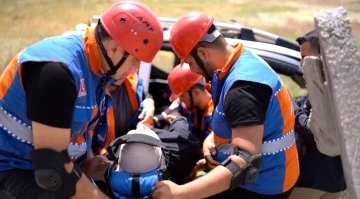 Malatya’da UMKE tatbikatı nefesleri kesti
