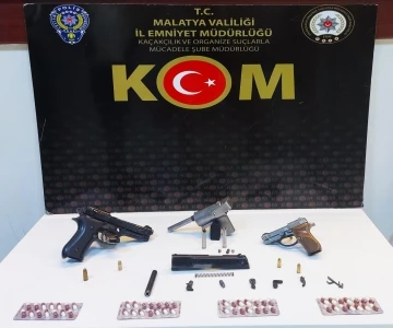 Malatya polisi silah kaçakçılarına göz açtırmıyor
