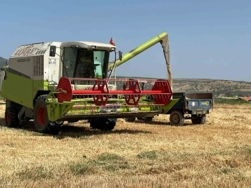 Manisa’da biçerdöverlerin dane kaybına sıkı denetim
